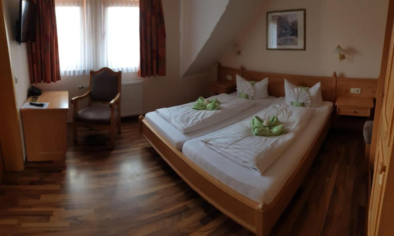 Hotel Igelstadt Furstenberg  Luaran gambar
